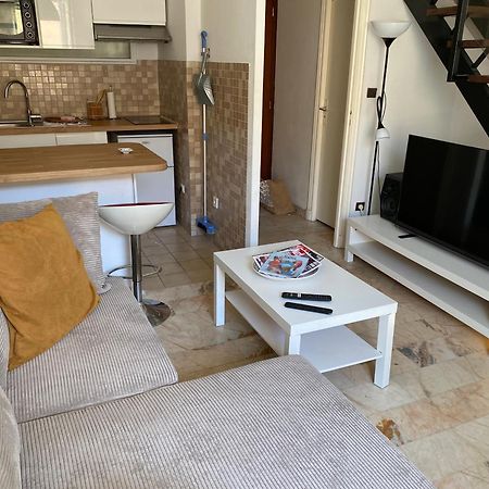 Duplex Plein Centre Ville De Montpellier Exteriör bild