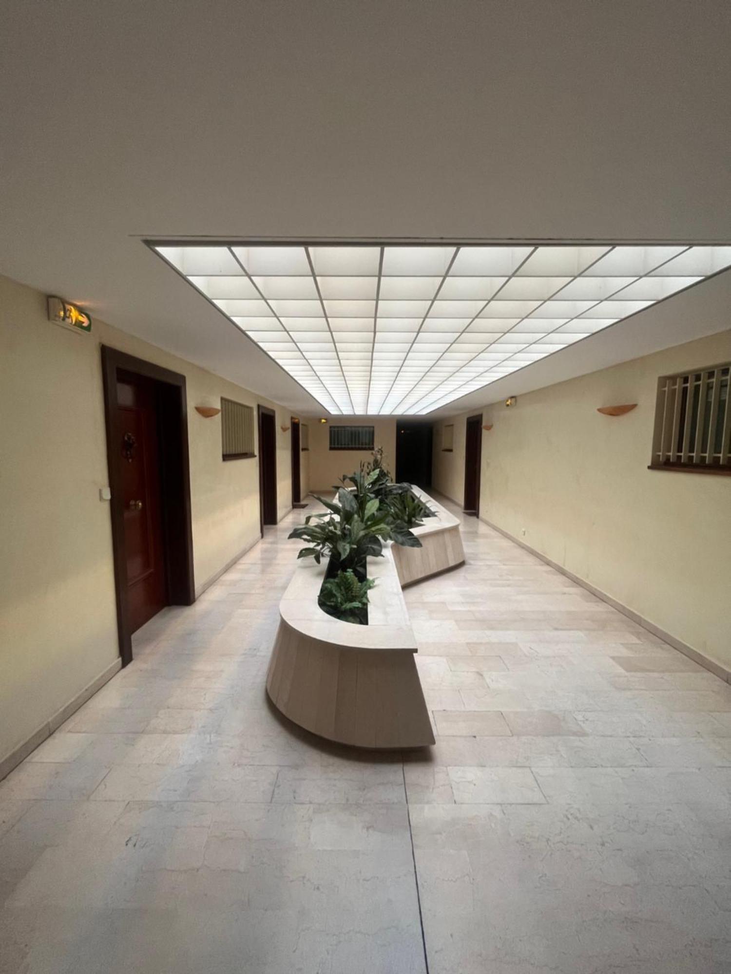 Duplex Plein Centre Ville De Montpellier Exteriör bild